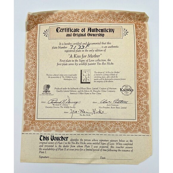 KNOWLES "A Kiss for Mother" 8.5" Plate w/ Box & COA - Yin-Rei-Hicks - Giraffes - Picture 4 of 9